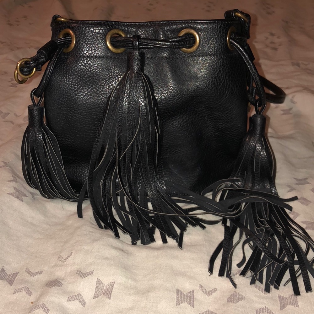 Black bucket crossbody